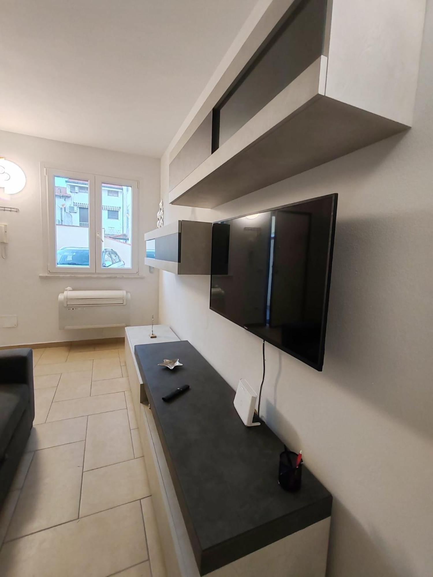 Ondina Apartment In Versilia Viareggio Luaran gambar